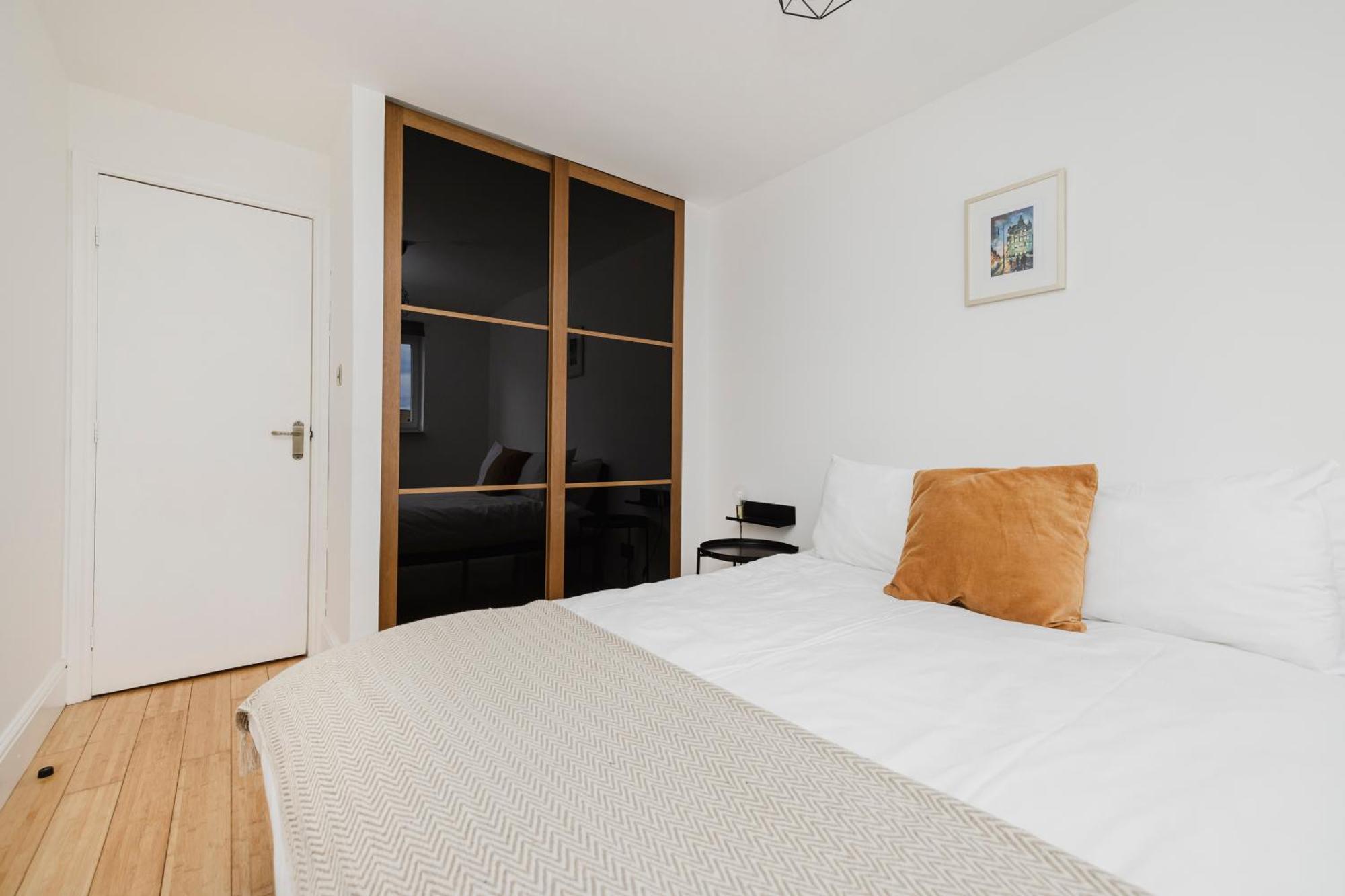 Apartmán Joivy Welcoming Flat Near Park EDI Exteriér fotografie