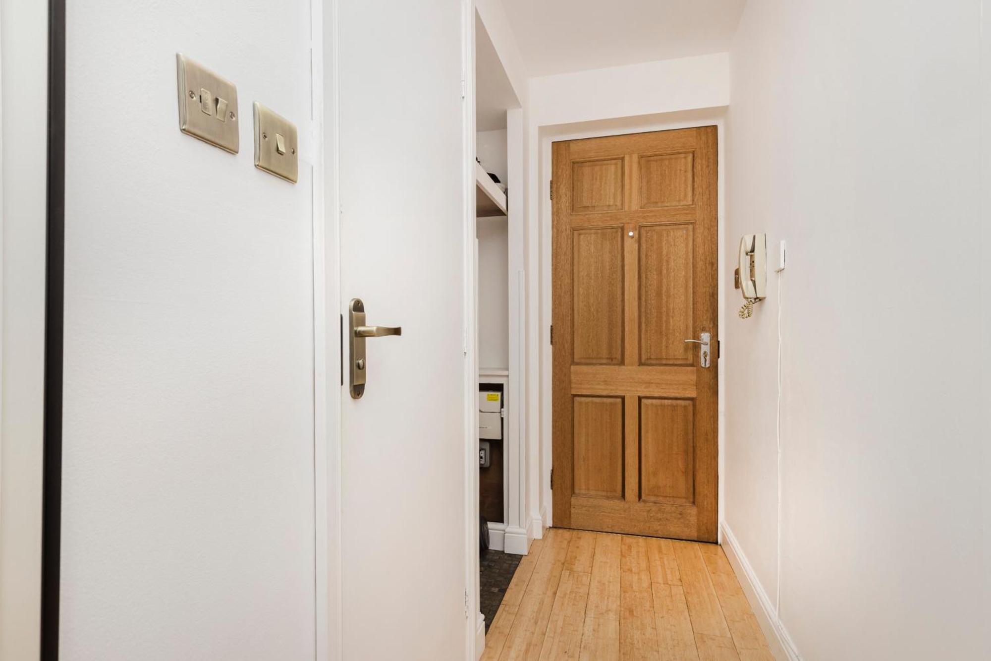 Apartmán Joivy Welcoming Flat Near Park EDI Exteriér fotografie